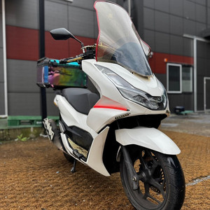 혼다 Pcx125 ABS 22년식 6만Km 판매합니다.
