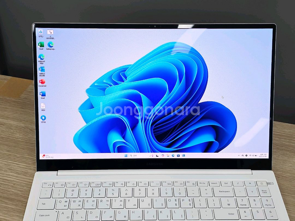 갤럭시북 프로15.6인치 i7 11세대 cpu(b급)--2