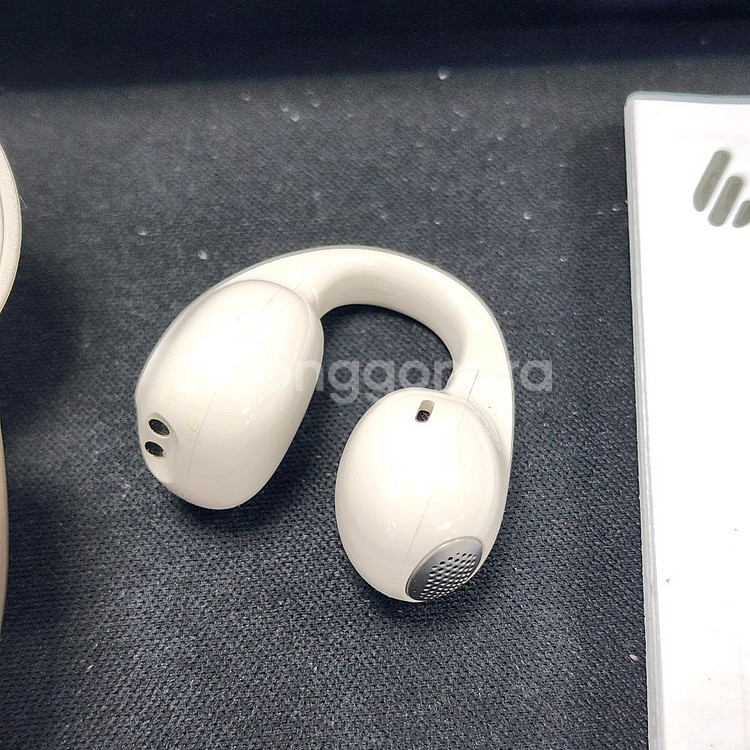 에디파이어 이어폰 comfo c--2