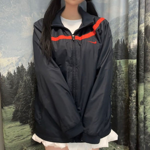 나이키 트레이닝 바람막이 L