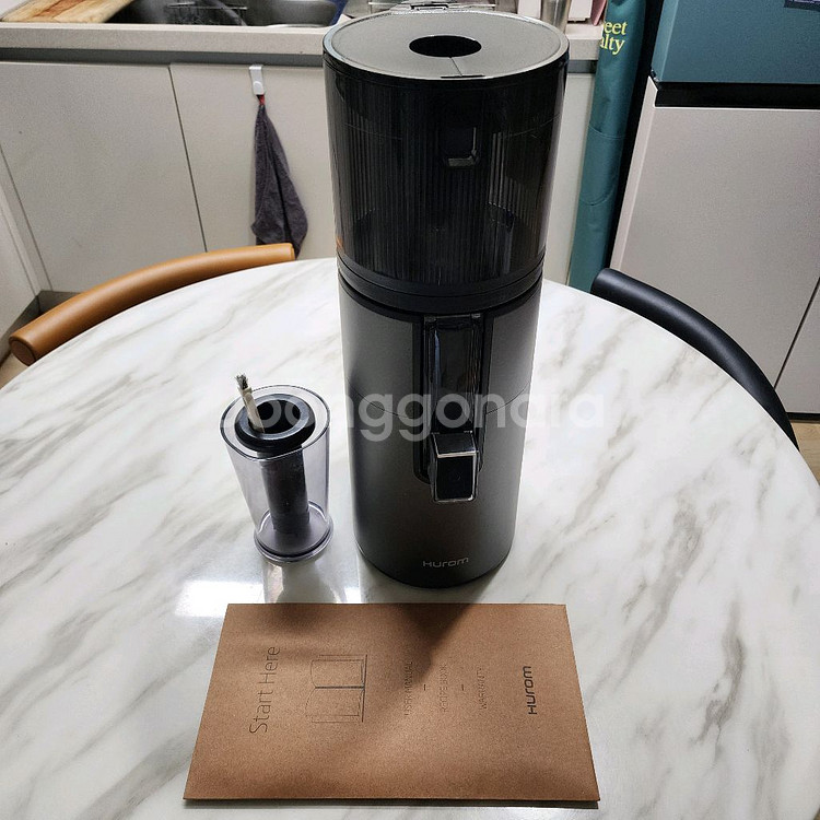 휴롬착즙기 h400 티탄그레이--1