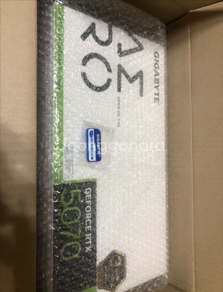 RTX 5070 AERO OC 새상품--0