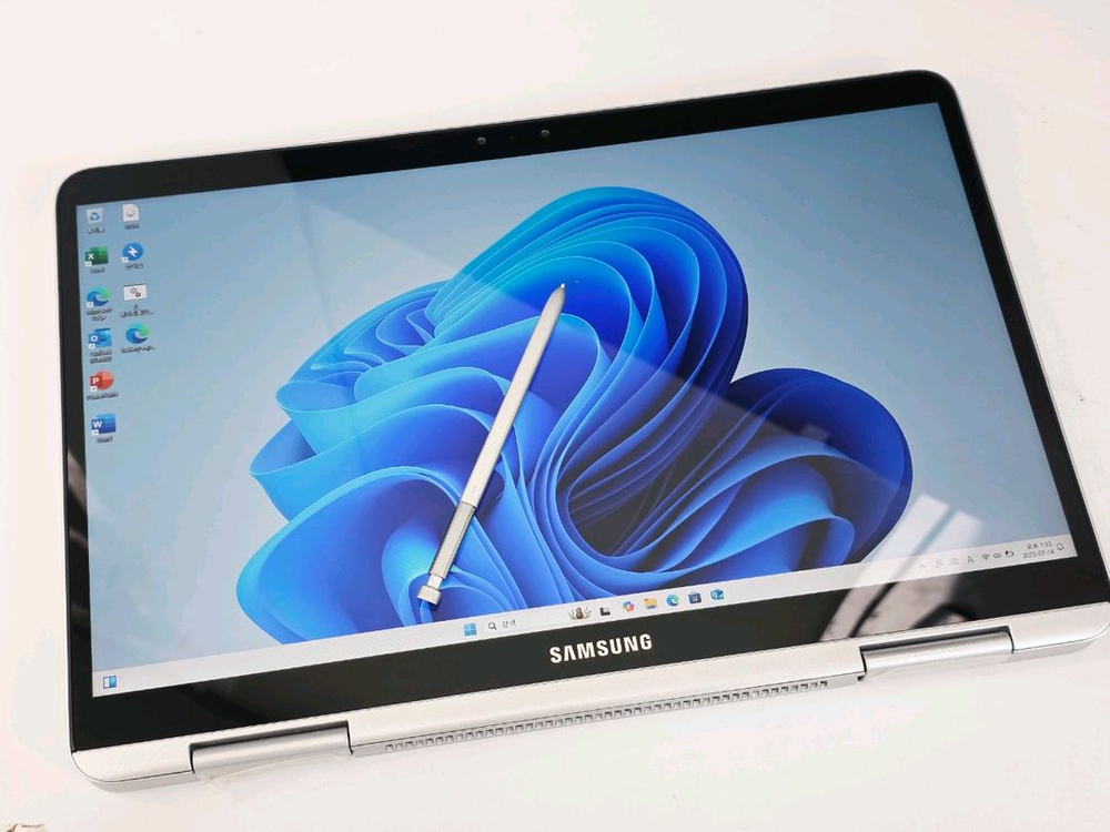 삼성 노트북9 펜 i7 13인치모델 이미지