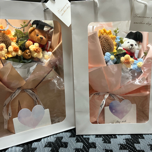 졸업식 학사모 곰인형 뜨개꽃다발+쇼핑백 세트