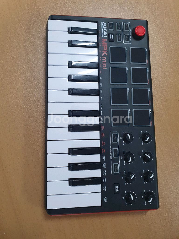 Akai mpk mini 아카이 마스터키보드 판매합니다--0