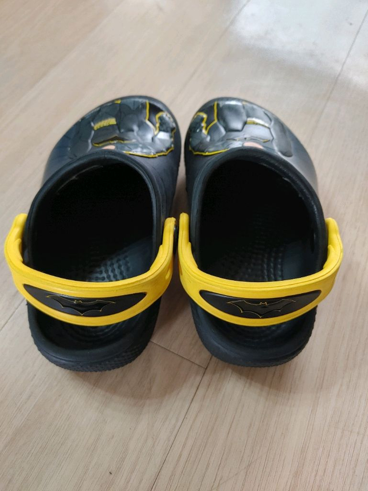 크록스 키즈 배트맨 클로그 /c6--3