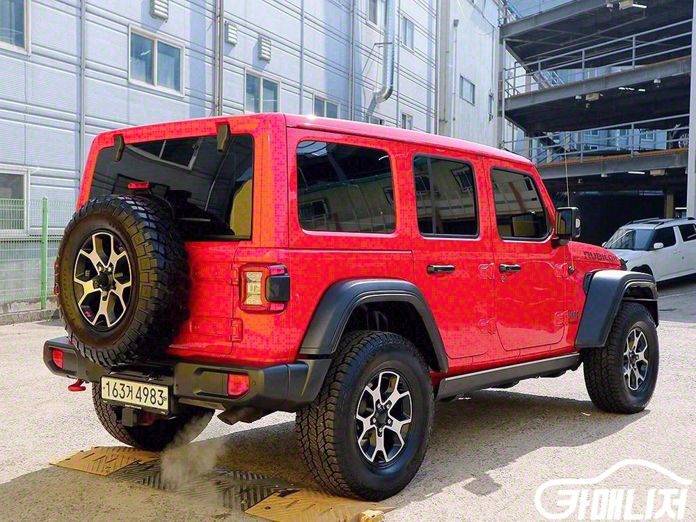 [지프]랭글러 (JL) 2.0 루비콘 4도어 파워 탑 이미지