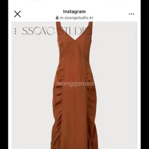 쏭스튜디오 뱀버그 원피스