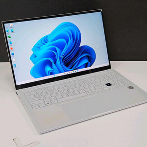 갤럭시북이온 15인치 i5/렘16/ssd256/새배터리