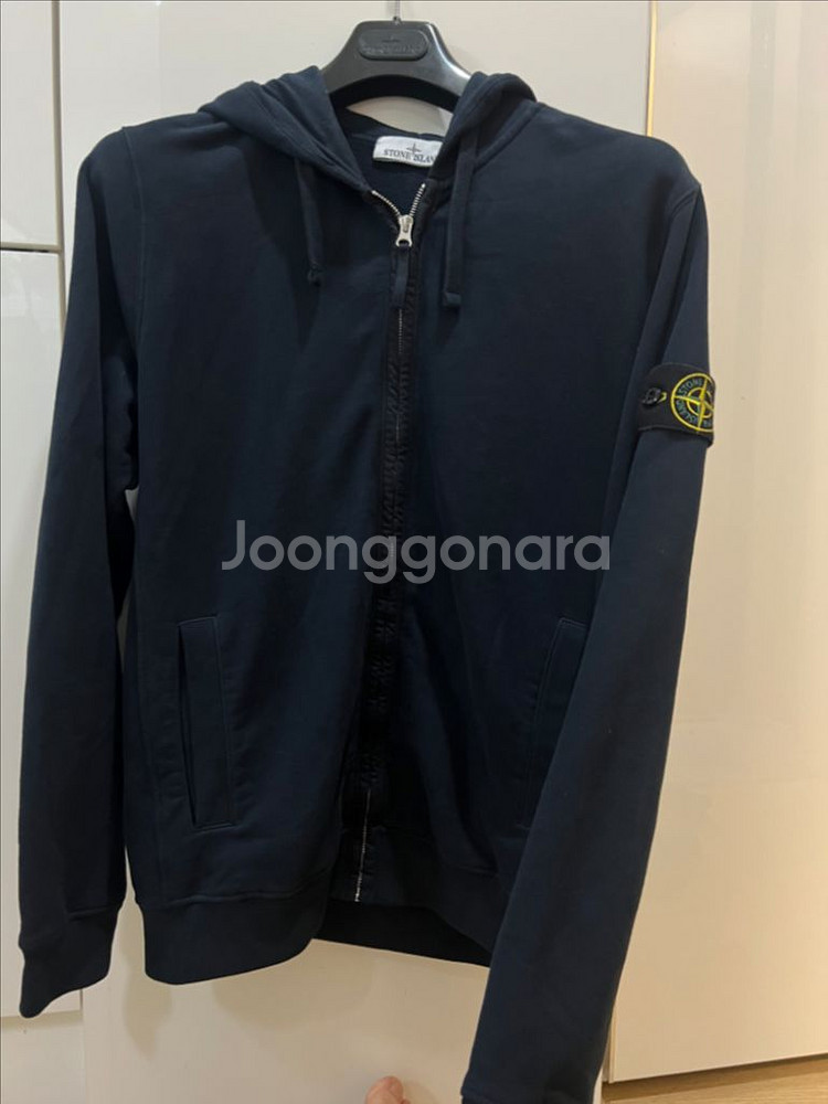 25fw 스톤아일랜드 후드집업 L--0