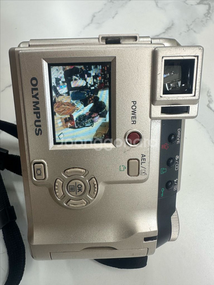올림푸스 CAMEDIA C-720 Ultra Zoom--6