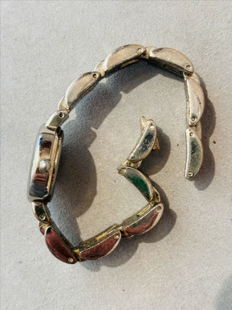 파슬 Fossil 여성용 쿼츠 시계--2