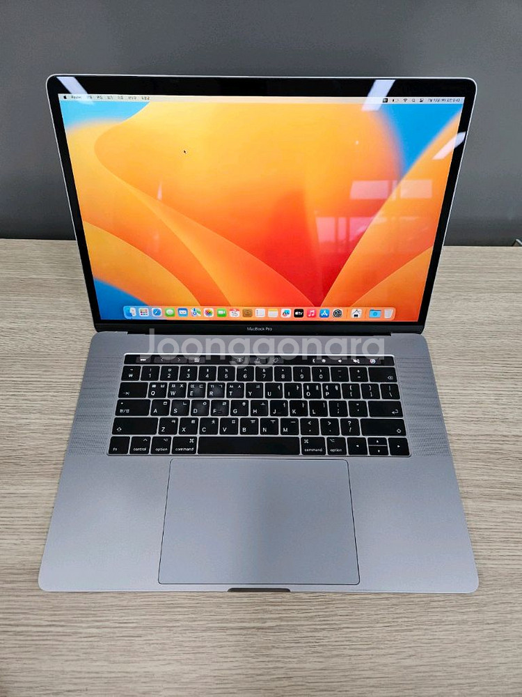 맥북프로15 A1707 i7/16G/512GB라데온프로--0