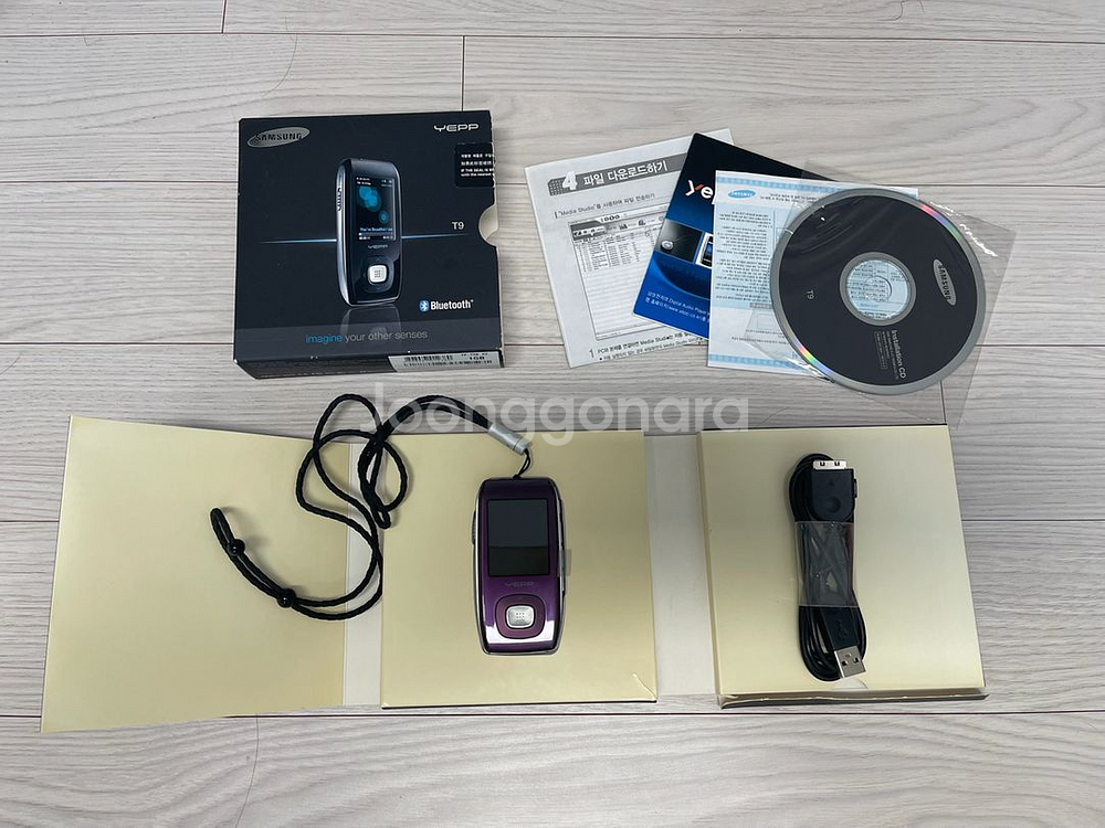 삼성 블루투스 MP3 플레이어 YP-T9B 1GB--0
