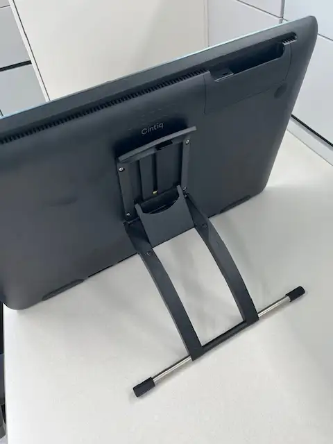 와콤 신티크 22 DTK-2260 이미지