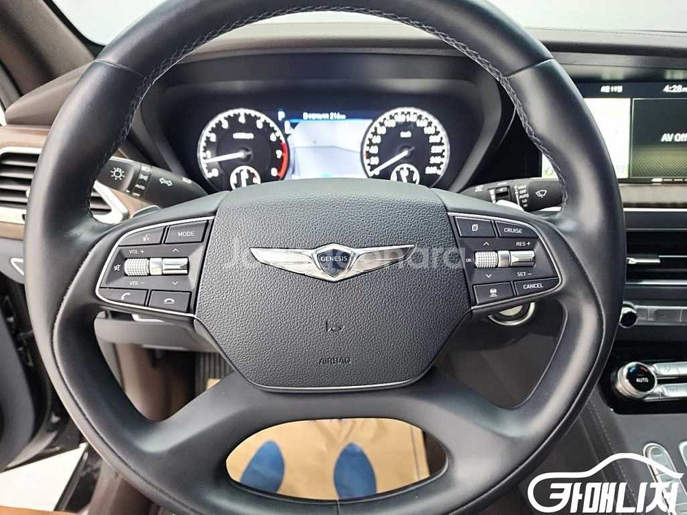 [제네시스]G90 3.8 GDI AWD 럭셔리 (5인승--8