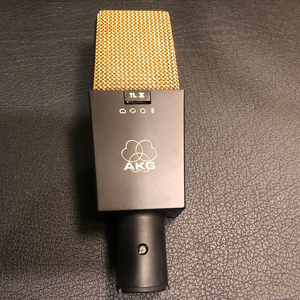 AKG C414 TLII 판매합니다