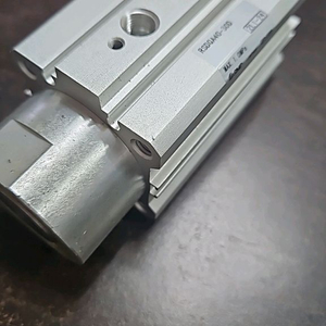 smc rsdqa40-30d 실린더