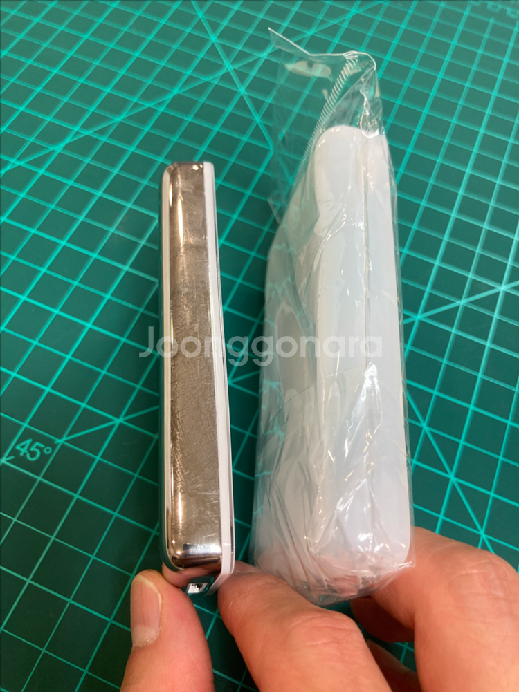 아이팟 클래식&비디오 실리콘 커버 새제품 팝니다.--2