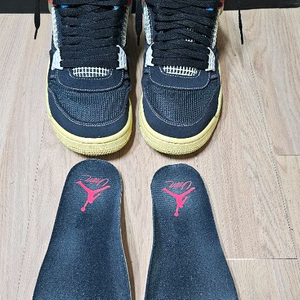 조던4 X 유니온 오프 느와르
