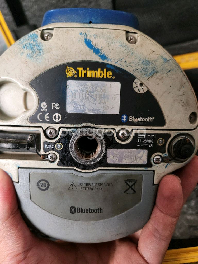 트림블 R8 GNSS 수신기 TSC3--5