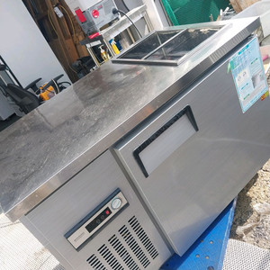 업소용 반찬 냉장고 테이블 냉장고 김밥냉장고 상태좋음