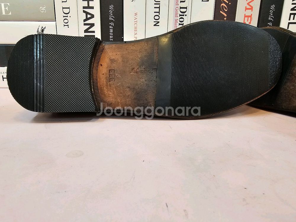 페라가모 남성 로퍼 구두 275--8