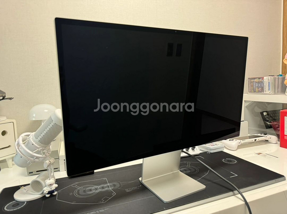 애플 스튜디오디스플레이 4K 27인치 모니터--1
