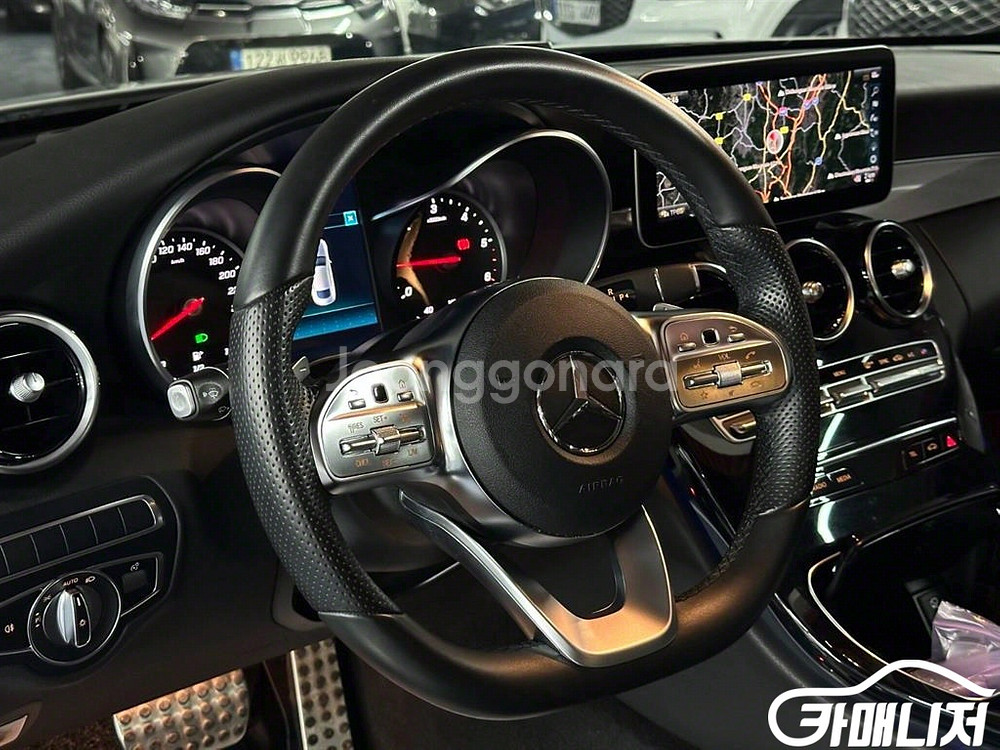 [벤츠]C클래스 W205 C220 d 4MATIC 쿠페--9