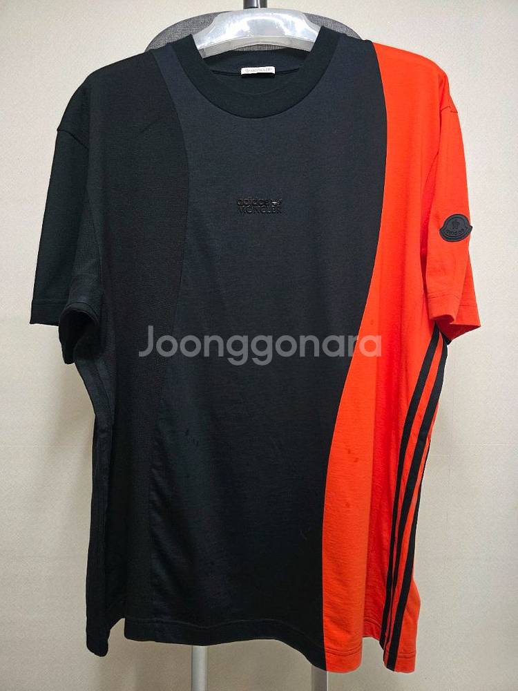 몽클레어 아디다스 콜라보 티셔츠 정품--0