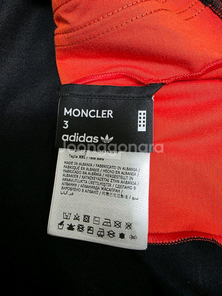 몽클레어 아디다스 콜라보 티셔츠 정품--5