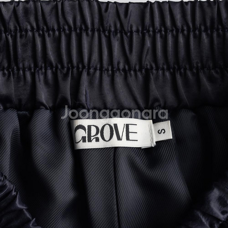 [S]그로브 자수로고 퀼팅 패딩 밴딩 반바지 쇼츠 스웨--4