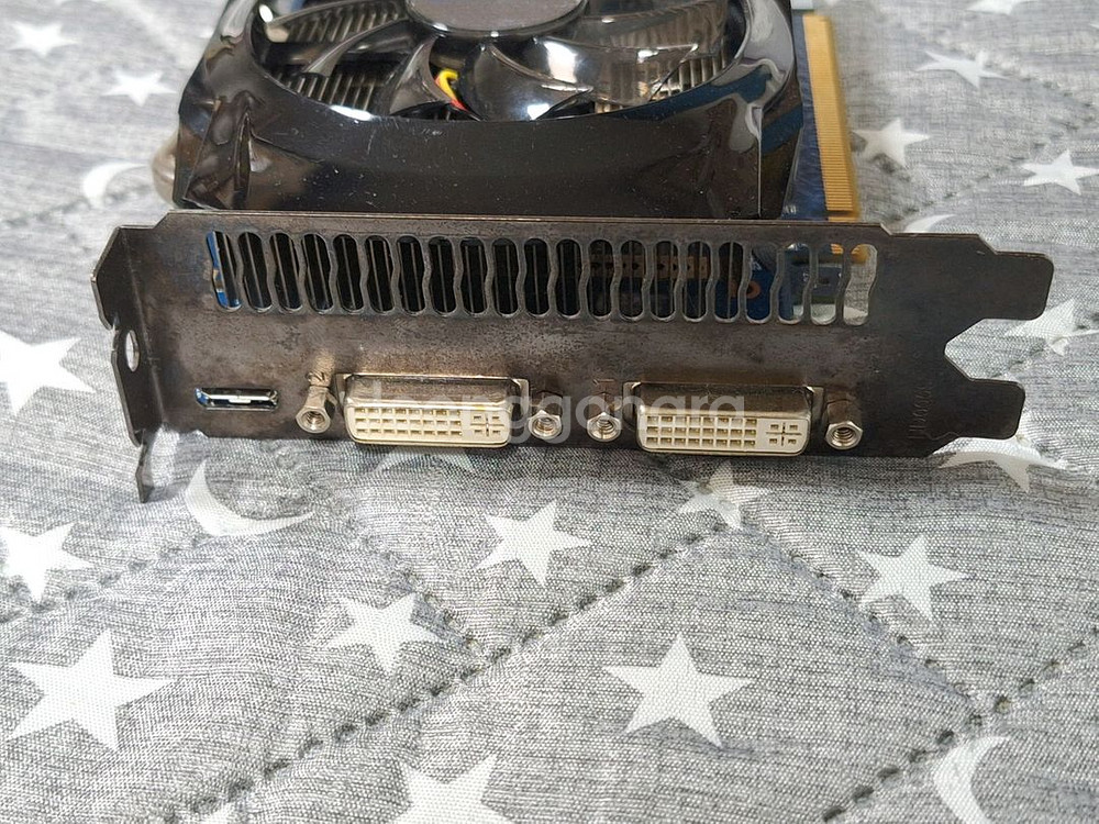 기가바이트 GTX460 OC DDR5 1GB256bit--2