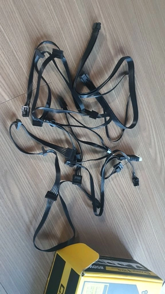 마이크로닉스 Classic II 700W 80PLUS 이미지