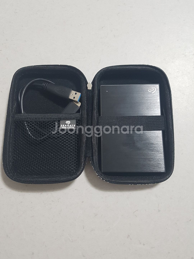 씨게이트 외장하드 1TB(케이스 포함)--0