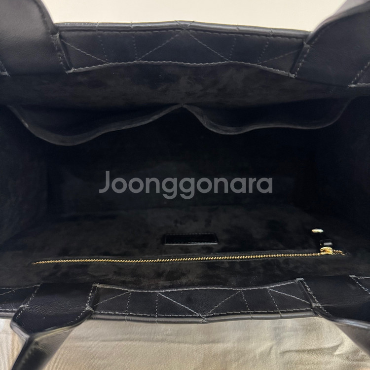 디올 북토트 까나쥬 미디움 블랙--7
