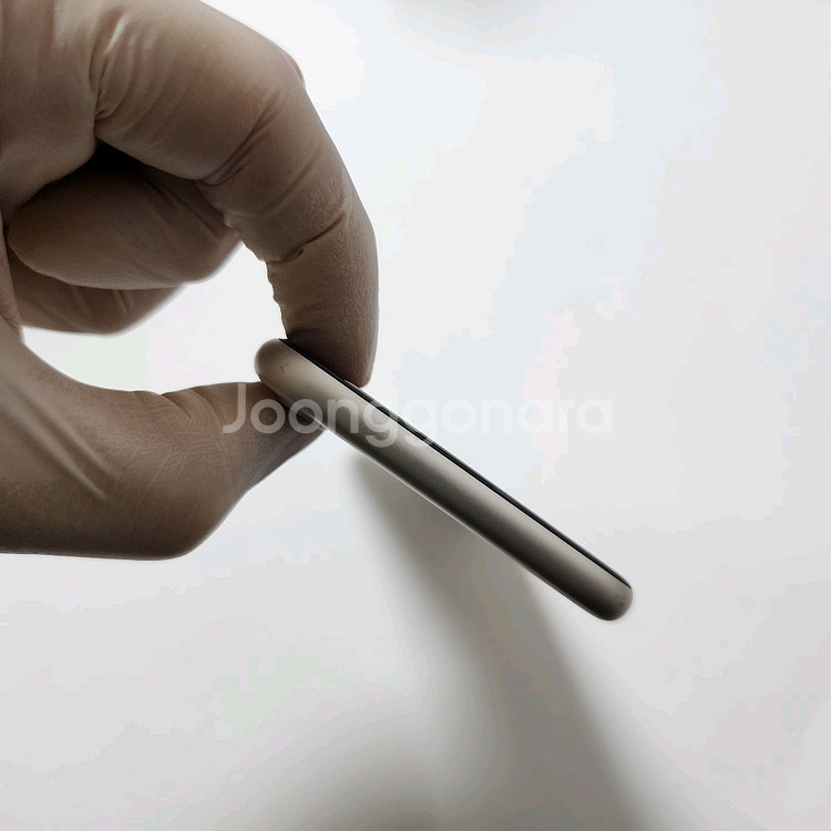 아이폰 SE3 64GB 깔끔 저렴 정상해지--2