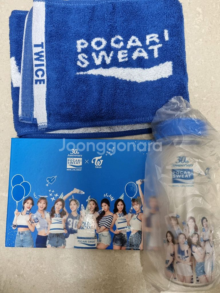 트와이스 포카리 굿즈(포카 제외)--0