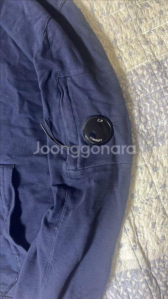 cp컴퍼니 후드집업--1