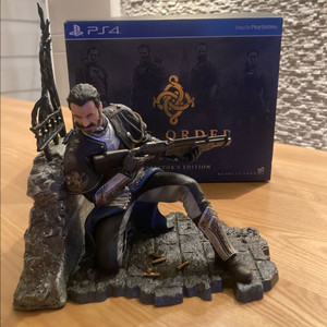 ps4 디오더 1886 콜렉터즈 에디션 피규어