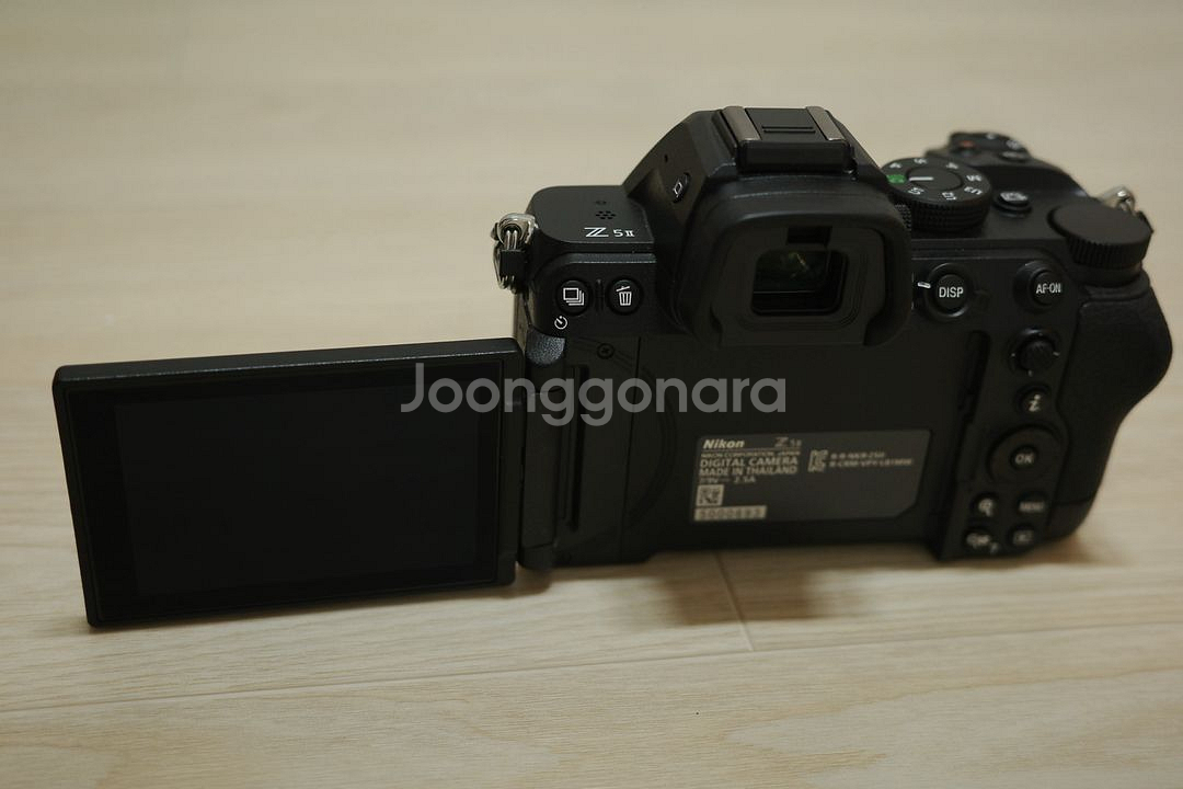 니콘 풀프레임 미러리스 Z5ii Z52--2