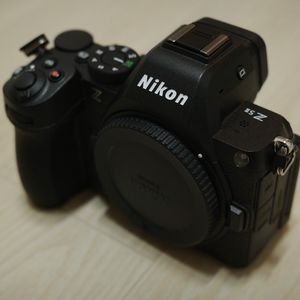 니콘 풀프레임 미러리스 Z5ii Z52