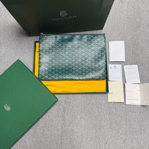 고야드 세나 클러치 gm(정품)