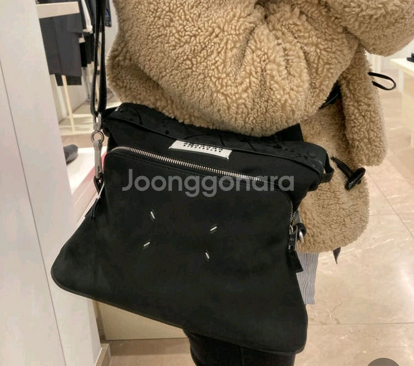 메종마르지엘라 토트 크로스--1