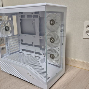 리안리 Vector V100 ARGB pc 케이스