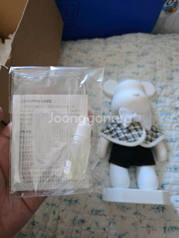 (새상품)베어브릭 석고 방향제 팝니다.--3