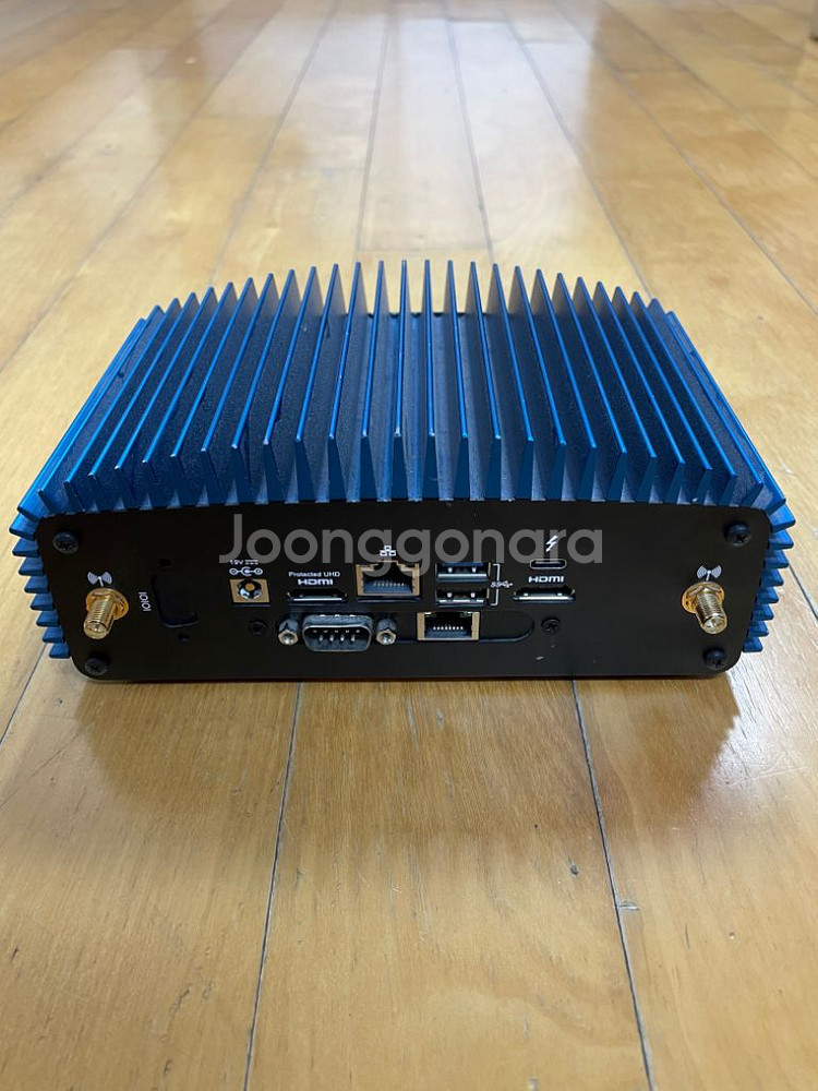 인텔 누크 미니 pc 무소음 NUC8 v5 PNF--0