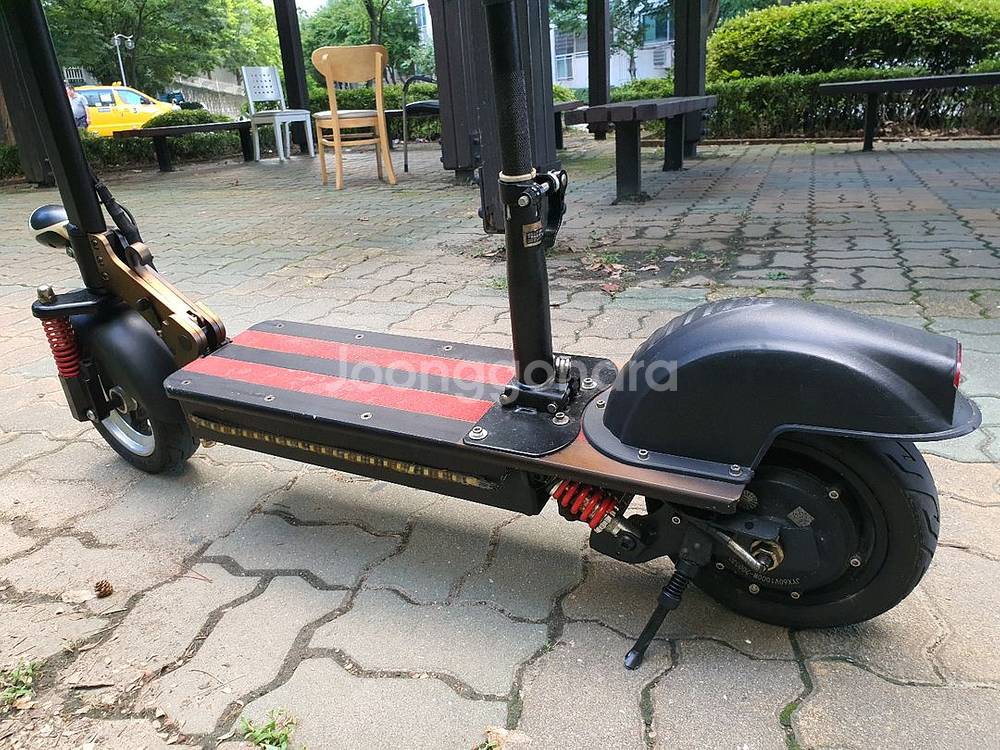 자이로콥 전동킥보드 10인치 60v 1000w 21A--1
