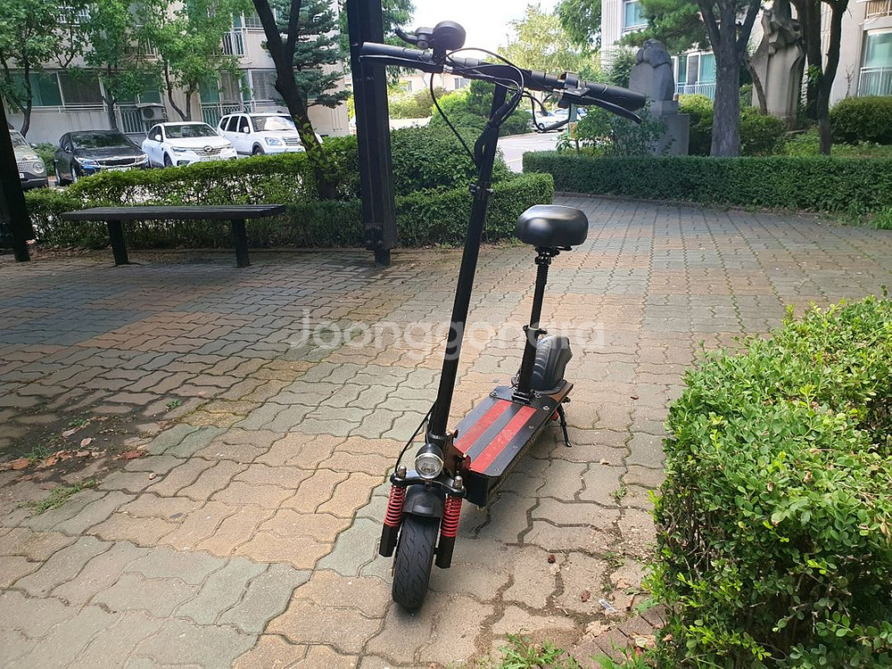 자이로콥 전동킥보드 10인치 60v 1000w 21A--5