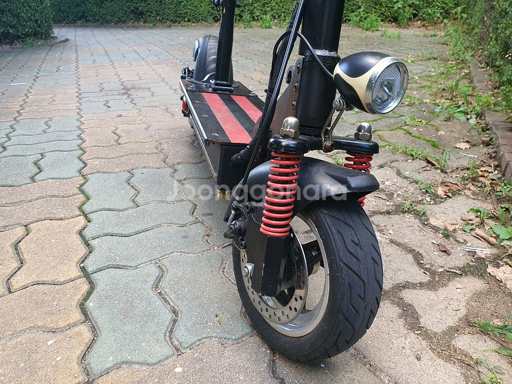 자이로콥 전동킥보드 10인치 60v 1000w 21A--6